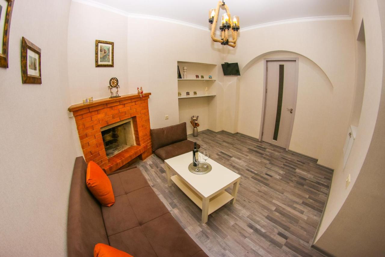 Historical Apartment In Old Tbilisi Buitenkant foto